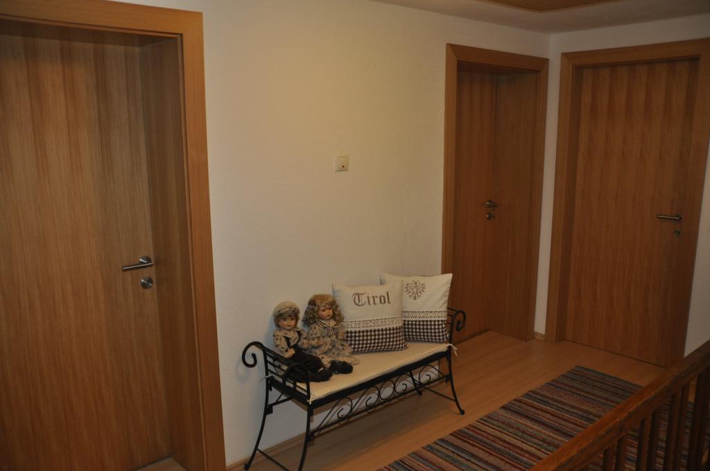 Flierelerhof Apartment Arzl im Pitztal Luaran gambar