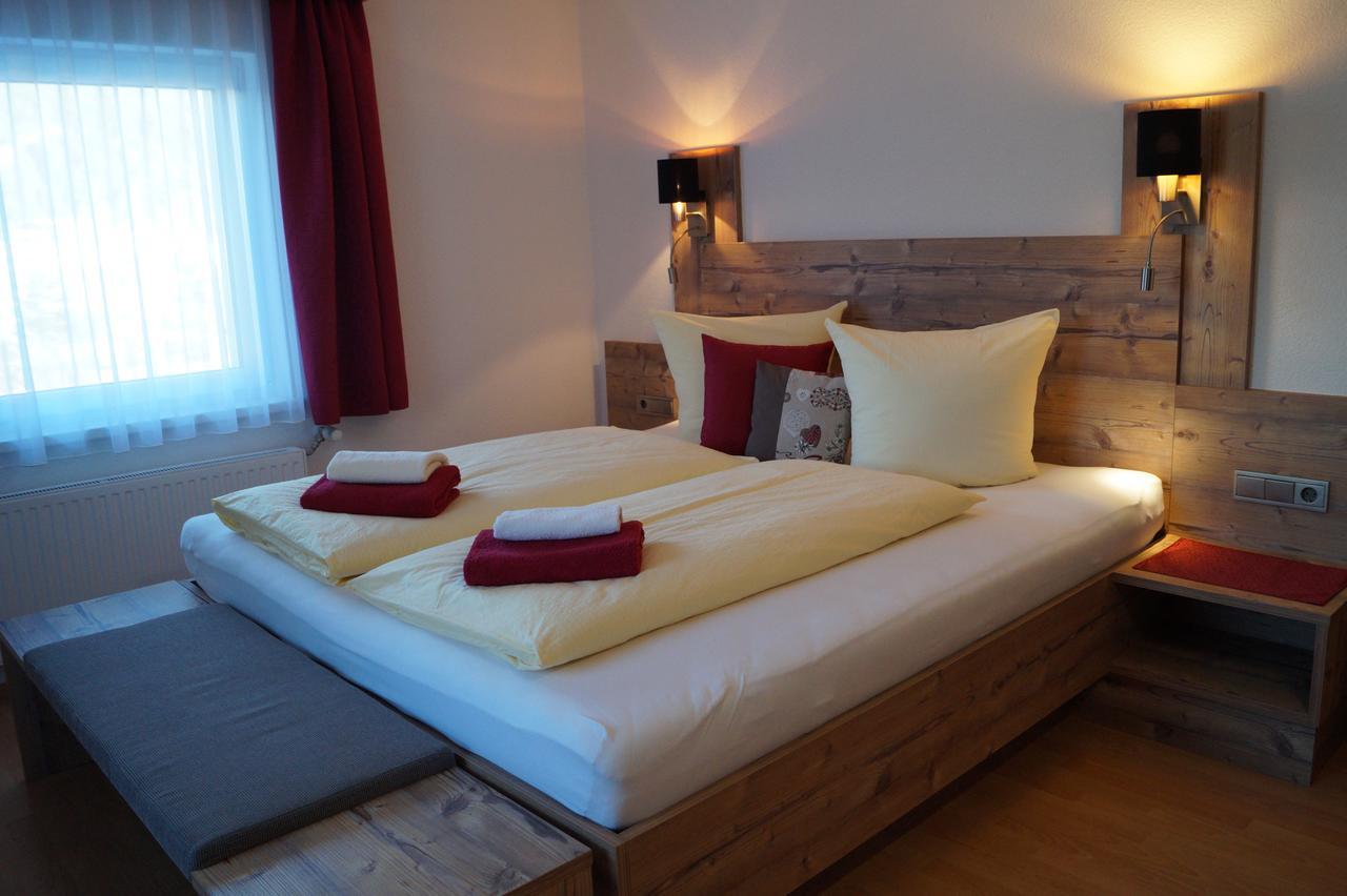 Flierelerhof Apartment Arzl im Pitztal Luaran gambar